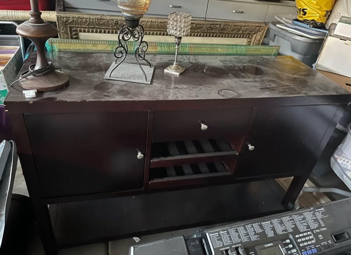 Buffet Cabinet Table