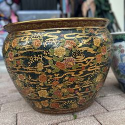 HUge China Porcelane Planter!!! 