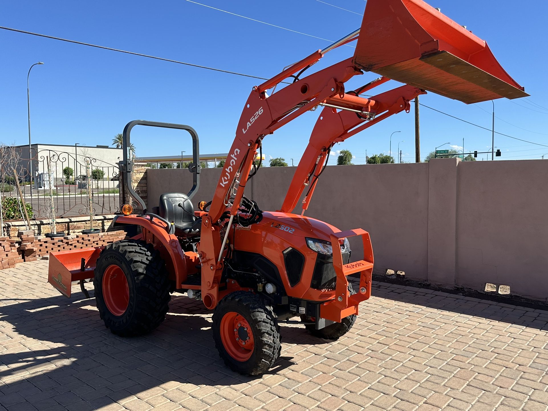 Kubota L2502 Tractor