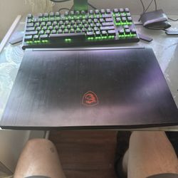 Laptop, Gaming, Msi Thin . 