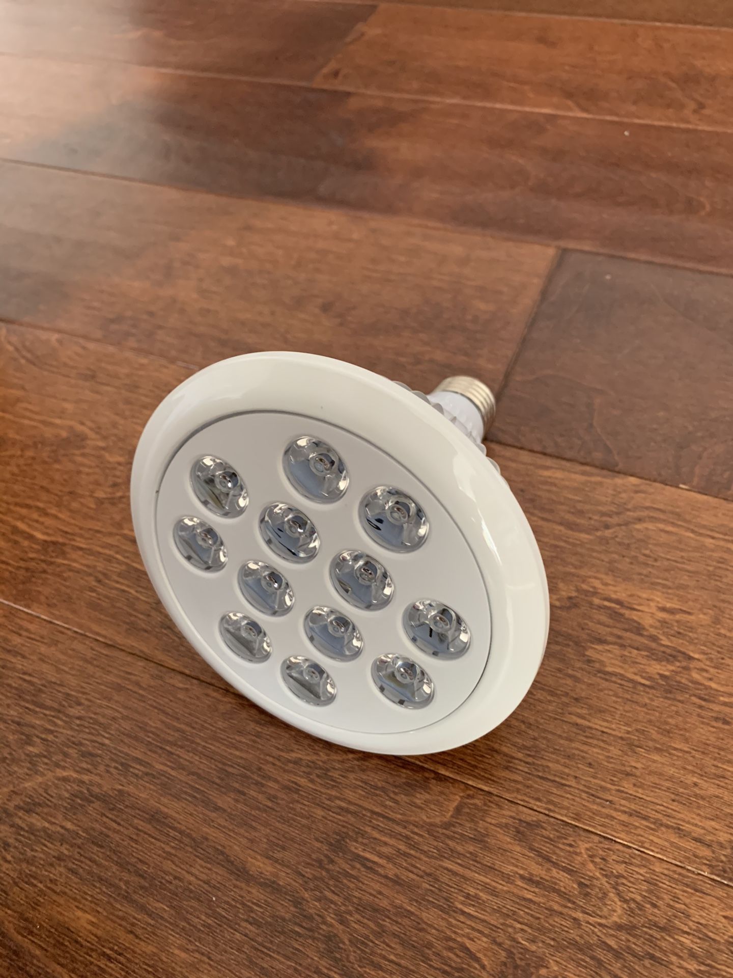 LED Grow Light Bulb by Santaro