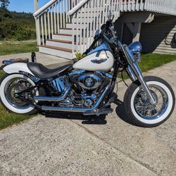 2015 Harley Davidson Softail Deluxe **2,431 Miles**