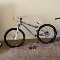 24” Haro Hard Tail 