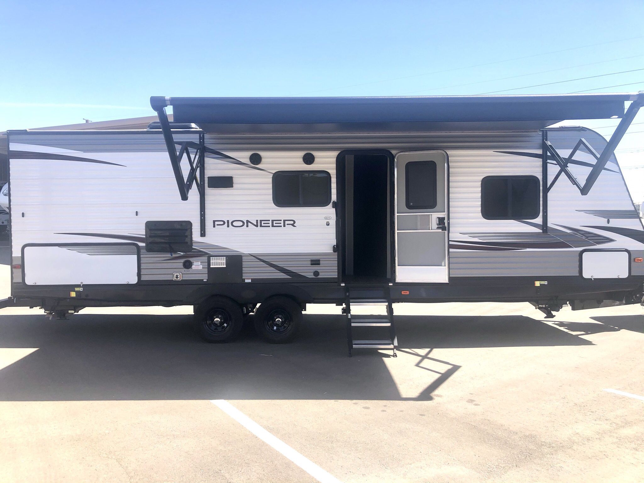 2020 Bumper Pull:  Heartland Pioneer RE 275