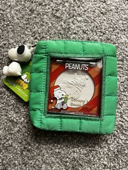 Profusion Cosmetics Peanuts Green and Yellow Highlighter