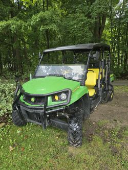 John Deere Gator 550 S4 