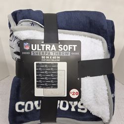 Dallas Cowboys Official 50 x 60 Ultra Soft Sherpa Throw Blanket Brand New (Price Is Firm)