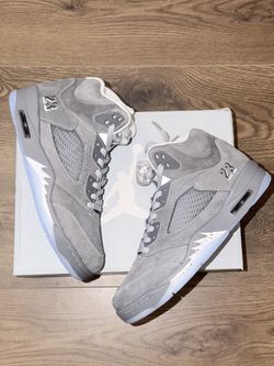 Air Jordan 5 Wolf Grey Size 9 & 10.5 New!