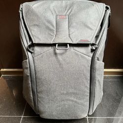 peak design everyday backpack 30L