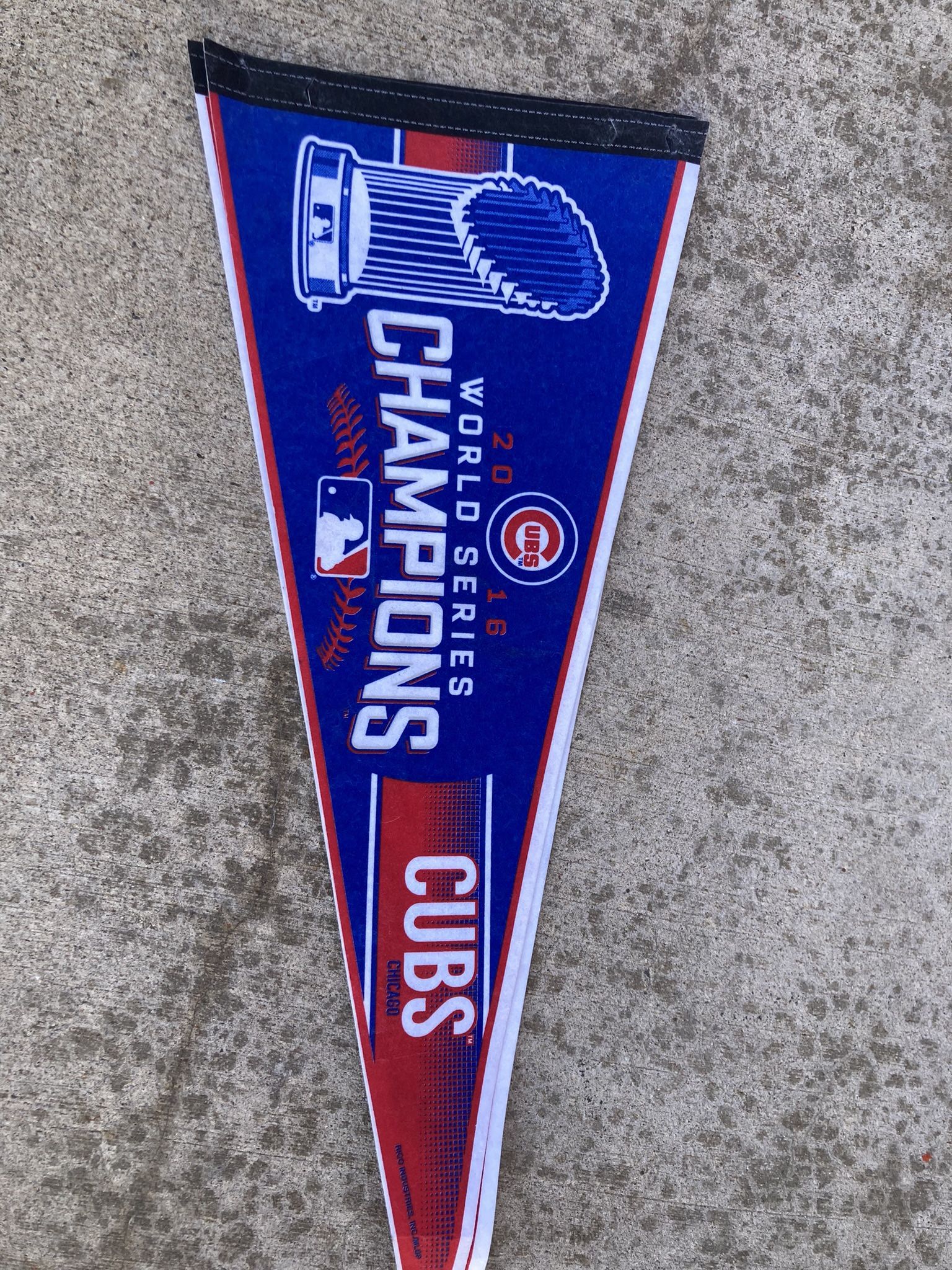 2 Chicago Cubs Championship Flags 