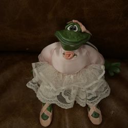 Dressed Frog 