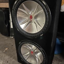 15 Inch Kicker Cvrs 