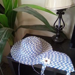 Cute Girls Hat And Matching Purse