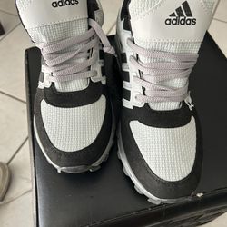 Adidas Sneaker 