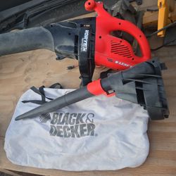 Black And Decker Leaf Hog Blower/Vacuum 