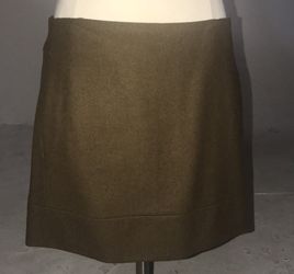 women's brown skirt