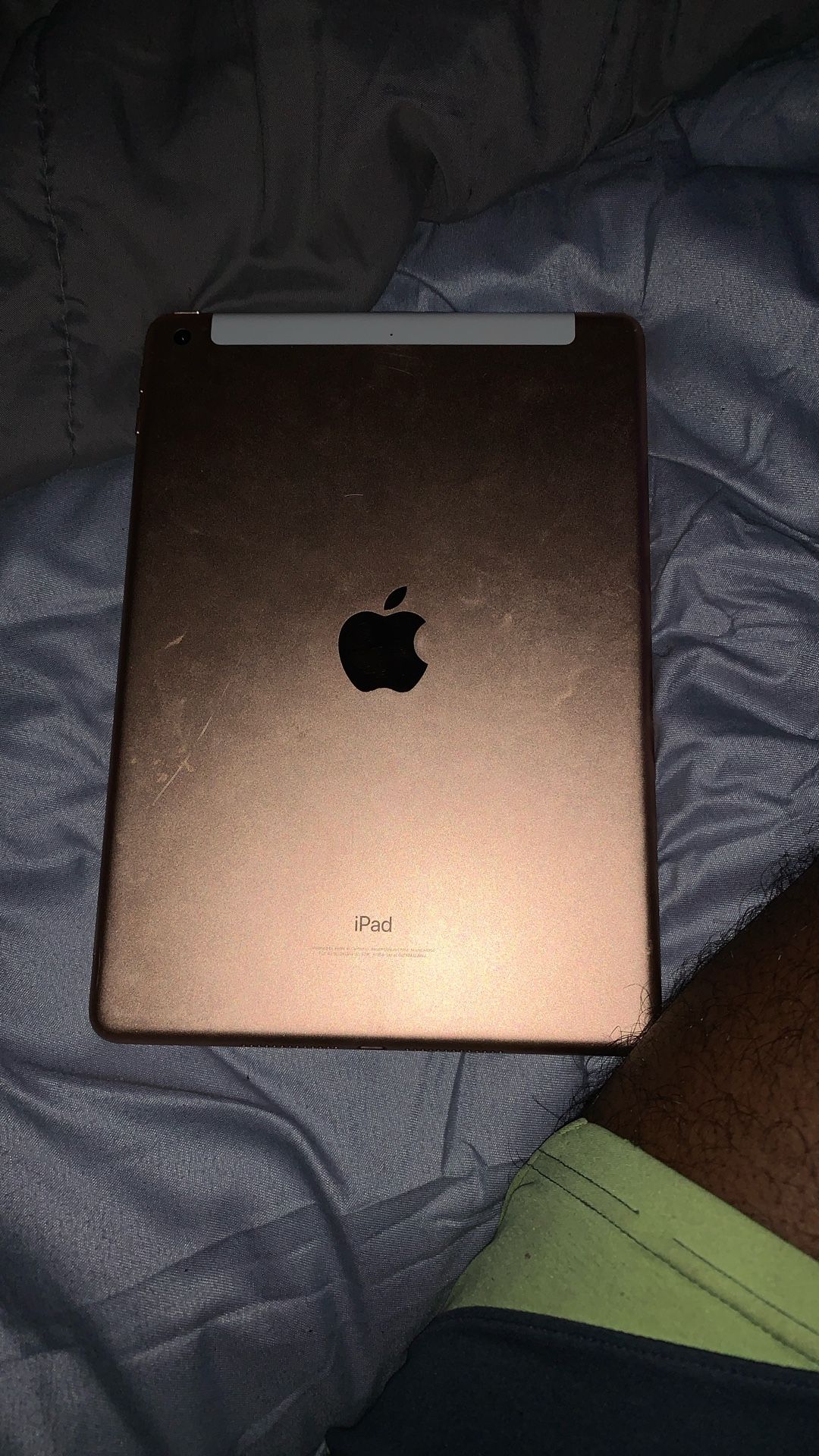 Apple iPad - iPad 6th Generation