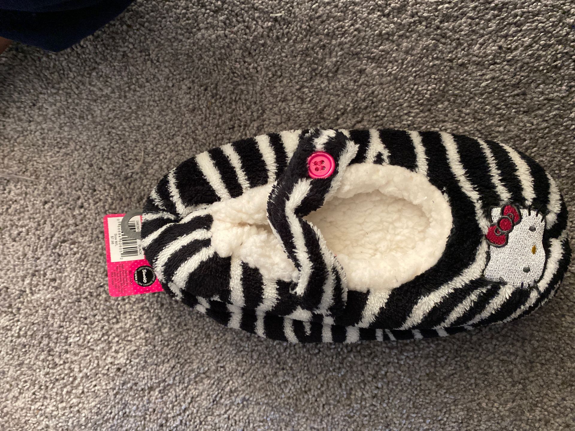 Hello Kitty toddler slippers | M/L | NWT