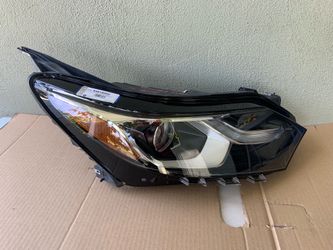 Right Headlight Chevy Equinox 2018-21