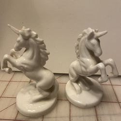 Vintage unicorns Thumbnail