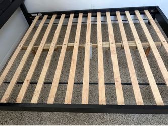 Bed frame queen solid wood firm price
