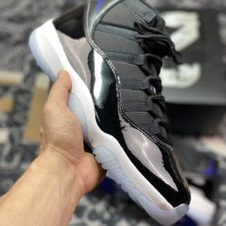 Air Jordan 11 Retro 'Space Jam' 2016