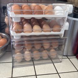 Organic eggs