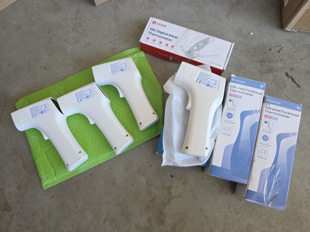 Lot Of In Fared Heat Temp Monitor