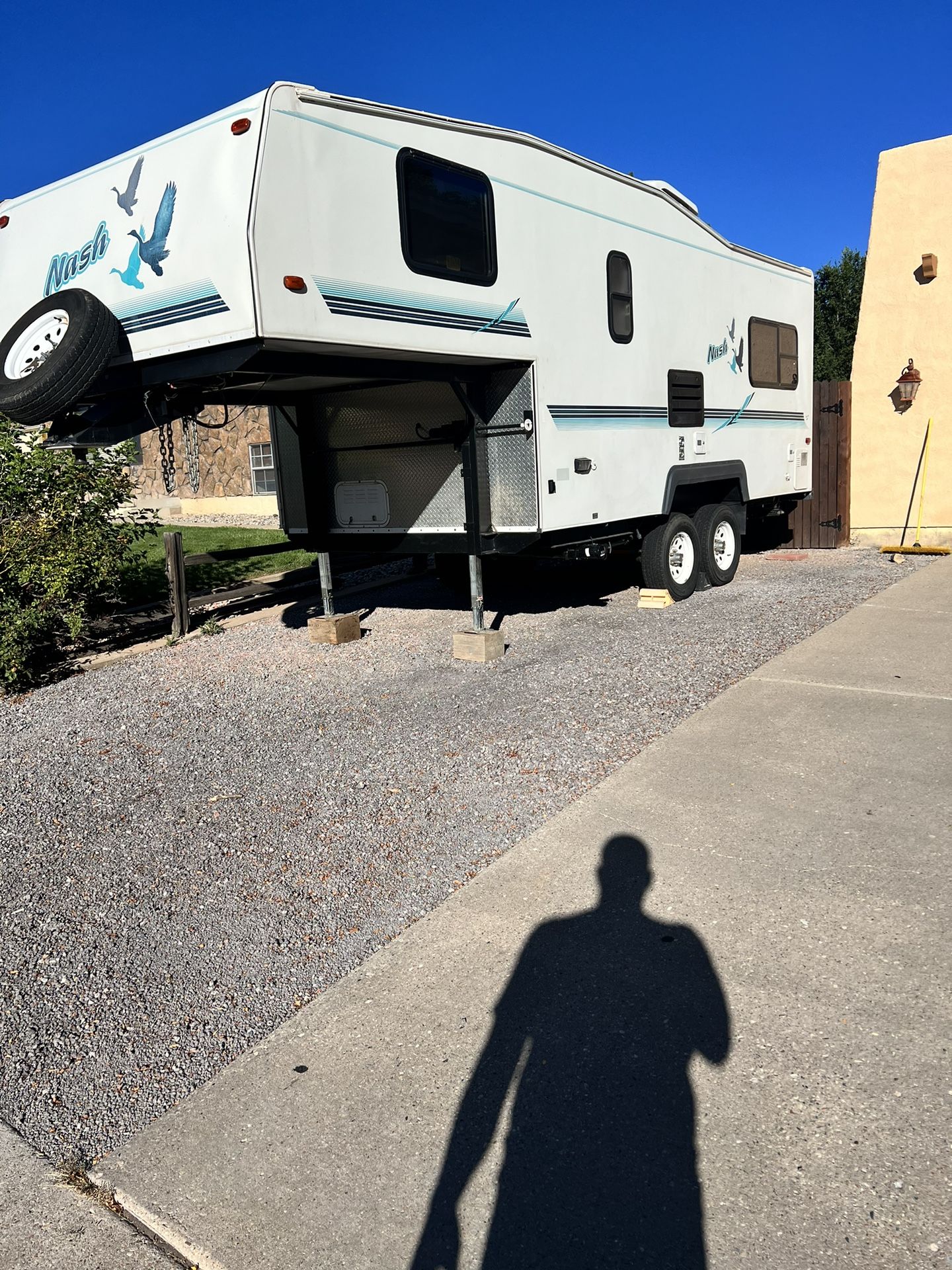 2001 Nash 21-5r 5th Wheel