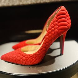 Womens Red Heels Size 8 1/2 