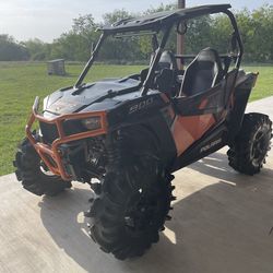 Rzr 900cc