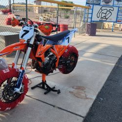 2022 KTM 450 SMR