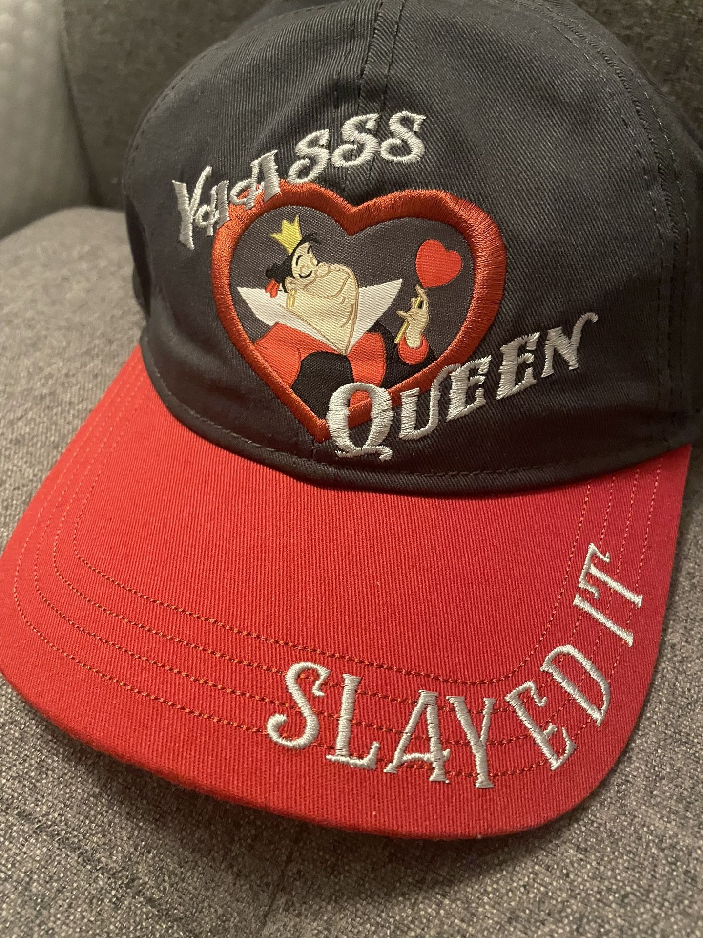 *BRAND NEW* Disney Alice Wonderland Yaasss Queen Slayed It Queen Of Hearts Cap Hat. *NWT