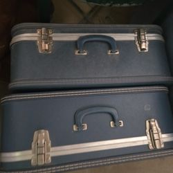Vintage Hard Suit Cases 