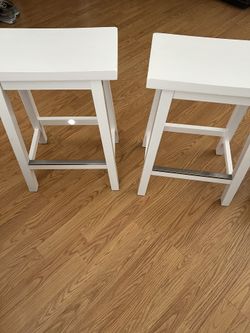 Solid Wood Kitchen Counter Barstool 24” Height, White, Set of 2