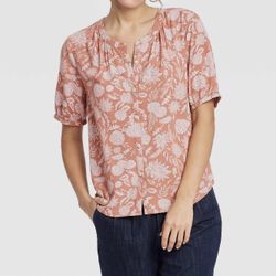 Universal Thread Short Sleeve Button Down Blouse