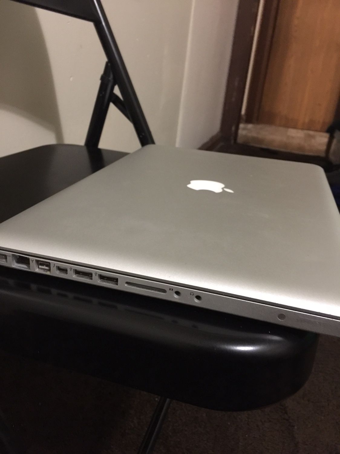 Apple MacBook Pro 15in(1TB SSD, Intel Core I7, 2.6GHz, 16GB RAM, NVIDIA GeForce