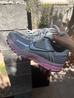 Pink Nike size 7