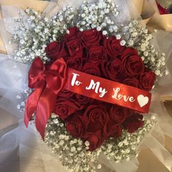 25 Rose bouquet With Babies Breath Available Today !!