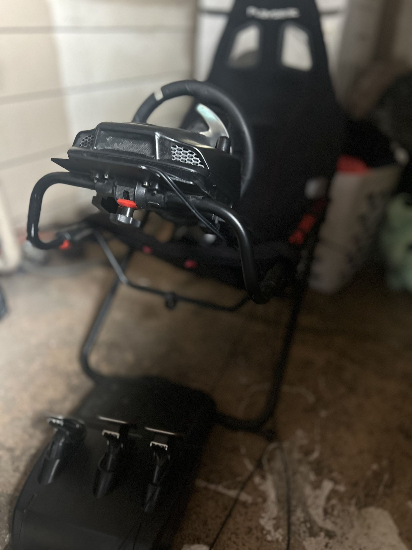 Steering Wheel Xbox Looking For A PlayStation Version Trade Or 350$