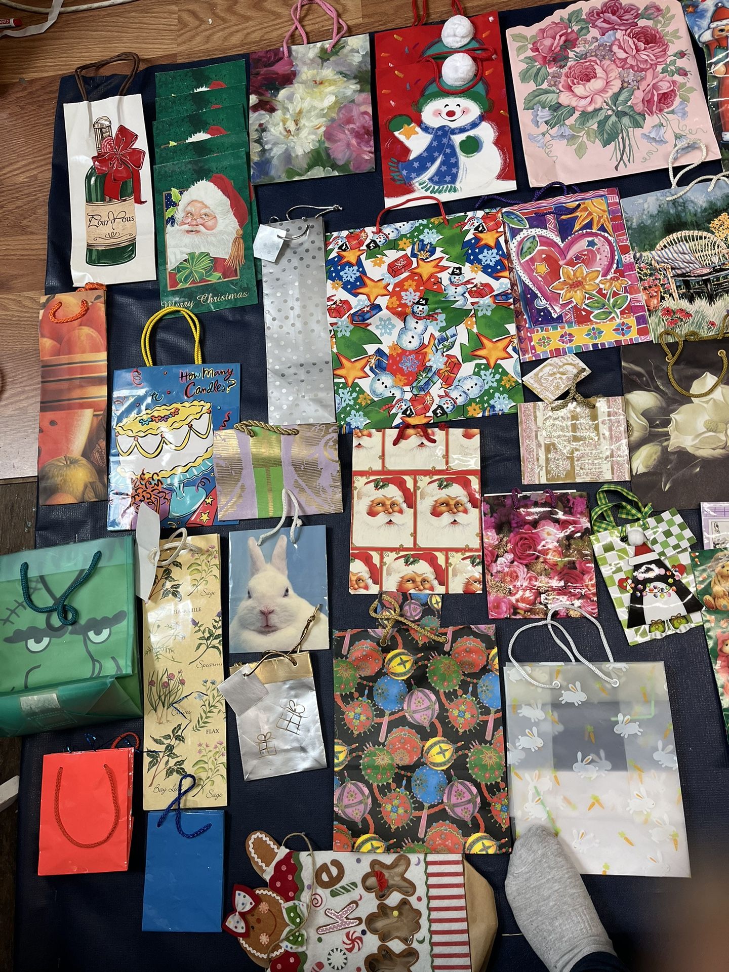 Gift Wraps And Bags