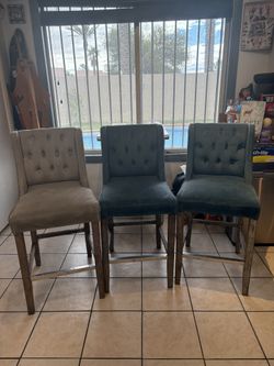 3 Velvet Stools