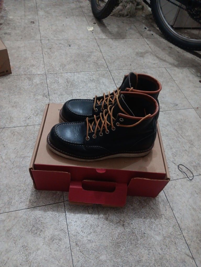 Red Wing Mock Toe Blackr