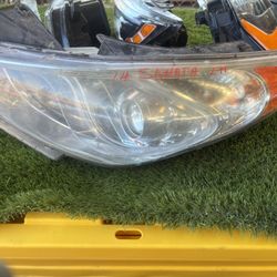 2014 Hyundai Sonata LH Headlight 