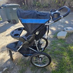 Expedition Stroller 
