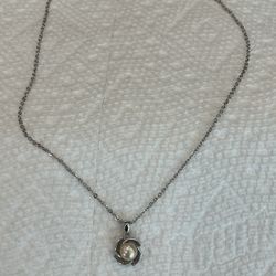 14K White Gold Plated Chain With Pearl Pendant 