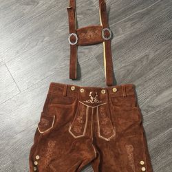 Traditional Lederhosen with Suspenders