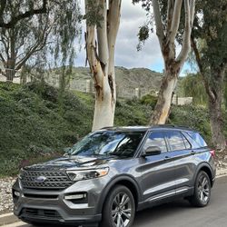 2021 Ford Explorer