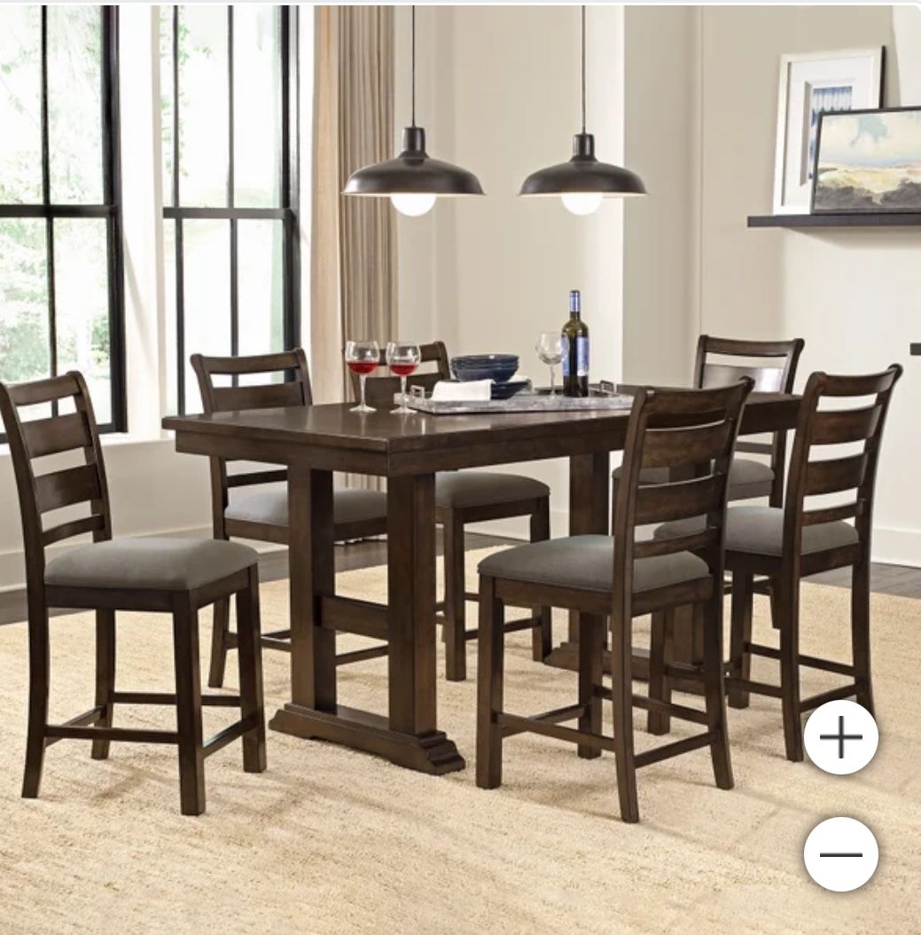 Dining Table And 6 Chairs.