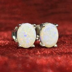 Stargazing Pinfire Australian Mintabie .925 Sterling Silver Opal Stud Earrings